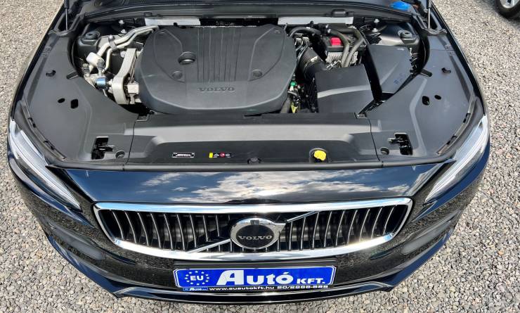 Volvo S90 2.0 B4 MHEV Momentum Pro Geartronic (2021. 02)
